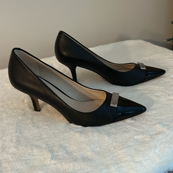 Coach black leather pump size 7. Good condition. 3” heel. Silver logo on top - Picture 2 of 4